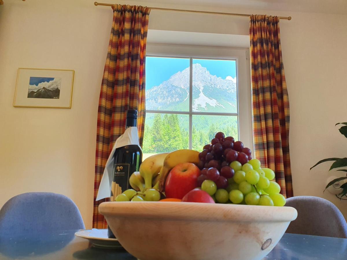 Grubhof Appartements Елмау Екстериор снимка